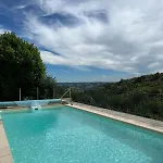 Lacouty, Le Paradis Vous Attend! Junhac