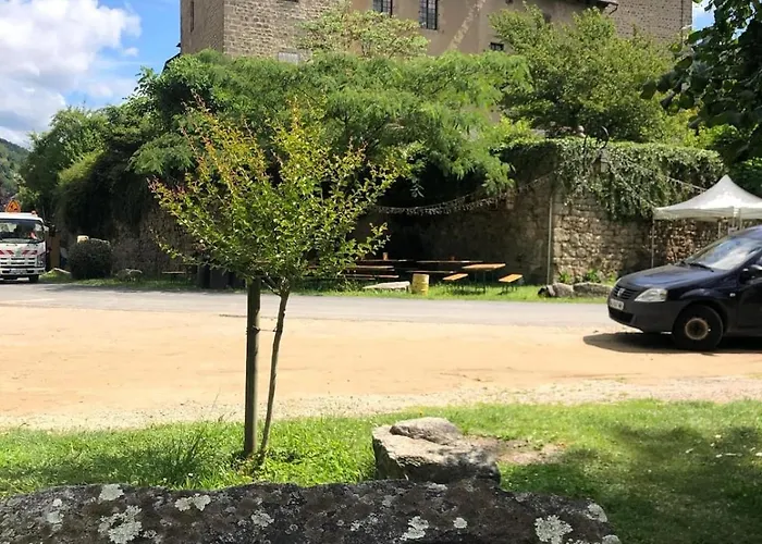 Lacouty, Le Paradis Vous Attend!